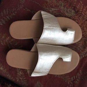 Goldtone sandals, new, size 6, Dear Once brand